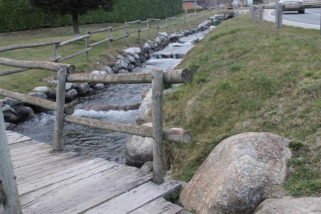 Apartament Torrent De La Barruda Leilighet Vilallonga de Ter Eksteriør bilde