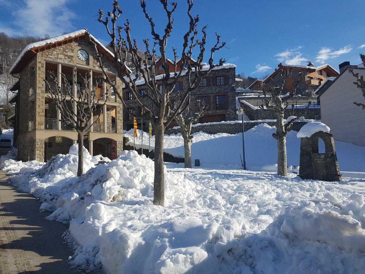 Apartament Torrent De La Barruda Leilighet Vilallonga de Ter Eksteriør bilde